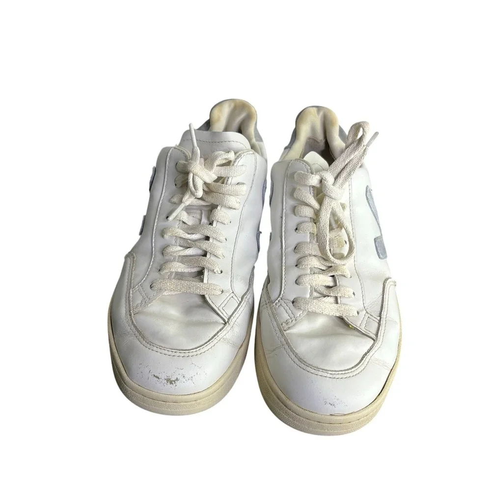 Veja Sneakers Mens 8 White V-12 Leather‎ Low Top Light Blue Suede Logo Casual